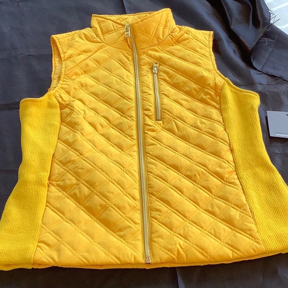 Marc New York Andrew Mark Women's Vest Yellow Sm.